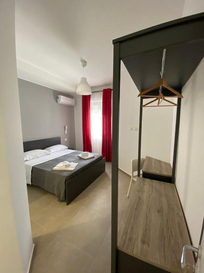 Aeroporto Katane Rooms CTA Exterior foto
